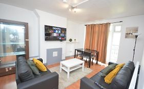 Beautiful London 2 Bedroom Flat Near Finsbury Park
